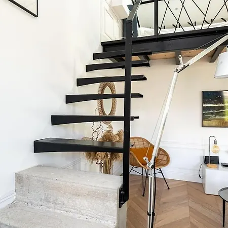 Apartment Superbe Facon Loft A 2 Pas Du Centre ! La Rochelle (Charente-Maritime)